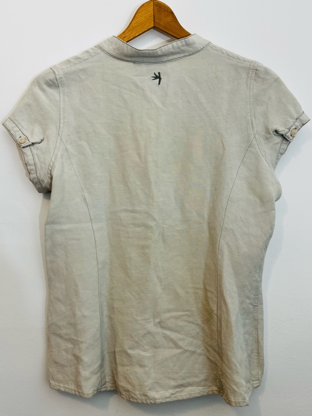 KAVU Bamboo Viscose Button Front Blouse Beige Short Sleeve Top Outdoor Hiking - Picture 5 of 7